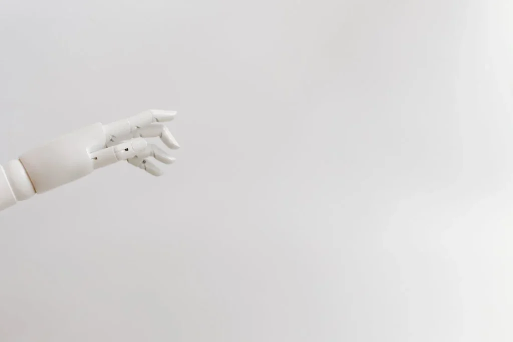 Looking for the best prosthetic bionic hand in Lucknow? Robobionics leads with cutting-edge tech and expert care making them #1 trusted provider in the region.