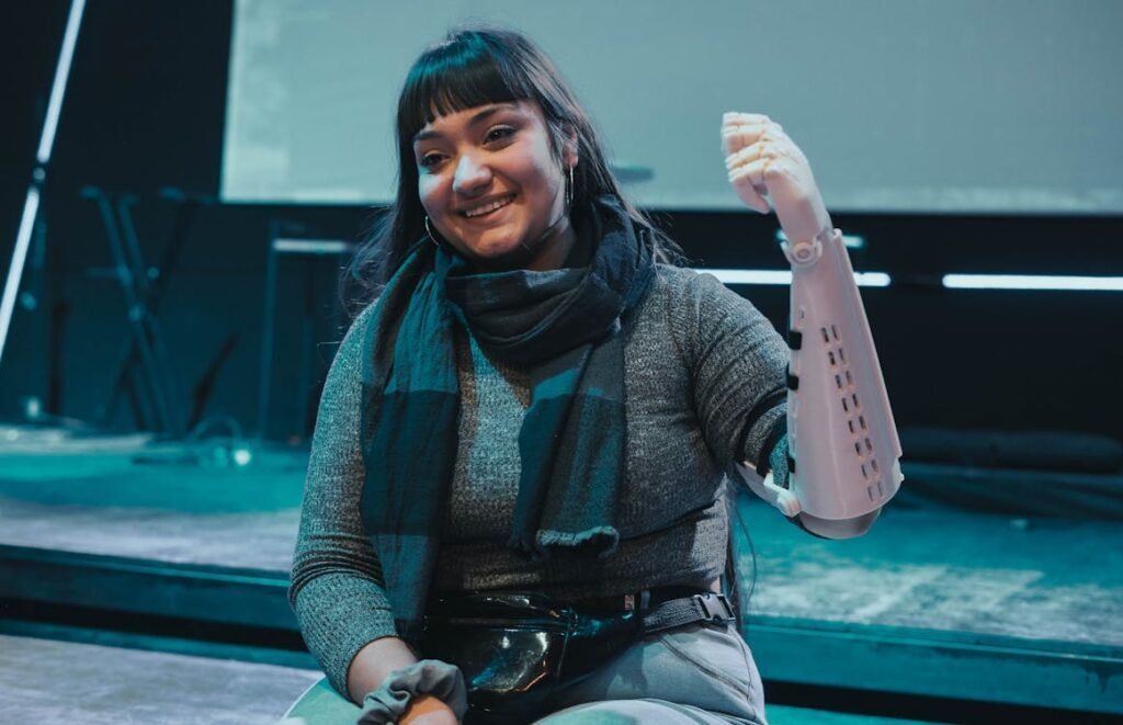 When someone loses a hand, it’s not just one person who feels the impact. The entire household — and often, the wider community — is affected. In cities like Faridabad, where families often live together across generations, the experience of limb loss is shared.